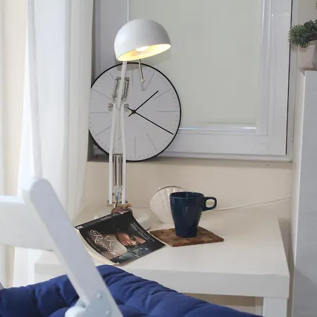 Appartement 1-bedroom With Pool & Free Parking, 300 M To The